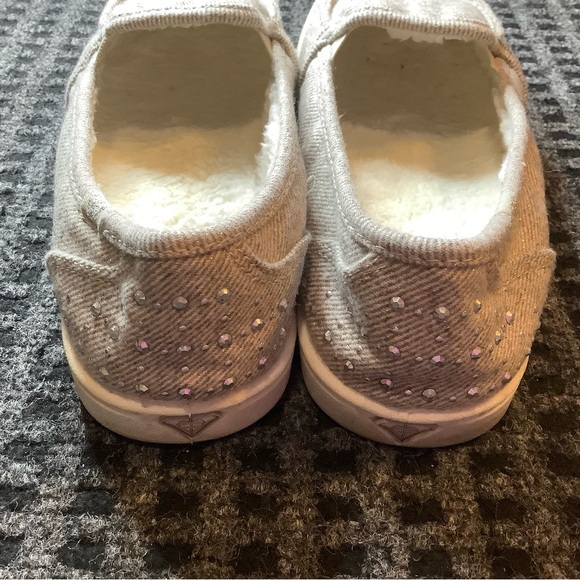 Roxy women’s gray ivory faux fur lined slip on sneakers flats 7.5 - Picture 4 of 7